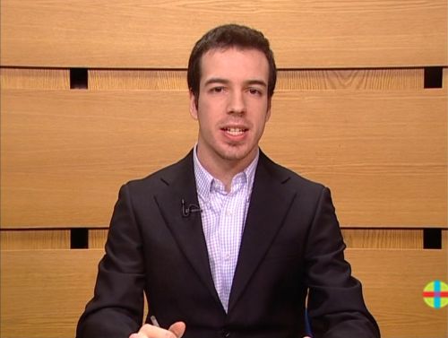 En los estudios de televisin del CEU